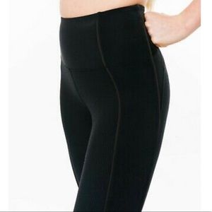 Zyia Black ribbed premium leggings size small